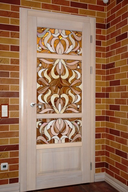 Красивые двери с узором в богатом ассортименте. Доступные цены, сертифицированное качество